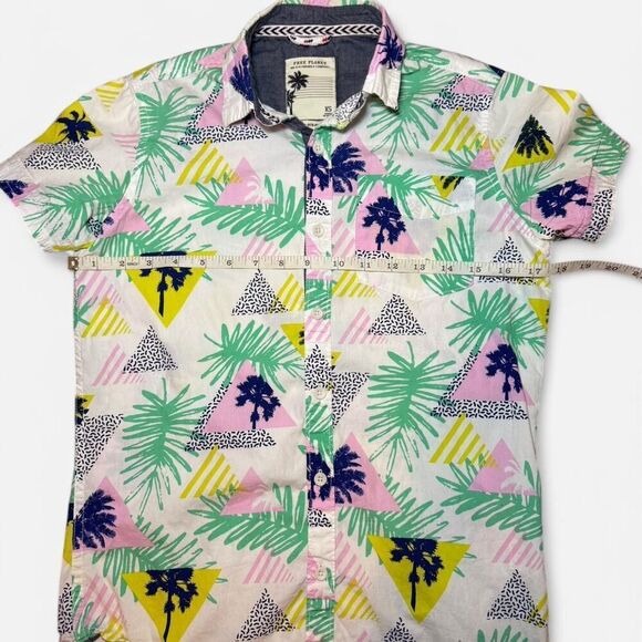 Free Planet Tropical colorful 80s-Inspired Print Hawaiian Button Down Shirt - Picture 3 of 5
